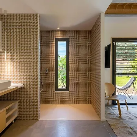 Prestige Piscine Climatisation Standing Lyon Ouest Villa *
