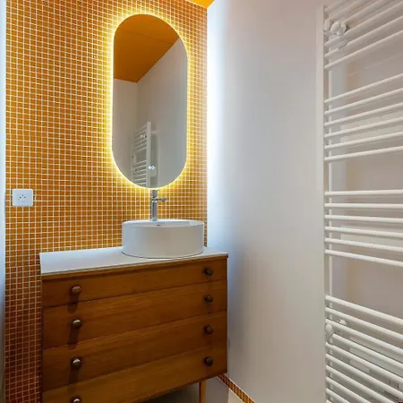 Prestige Piscine Climatisation Standing Lyon Ouest Villa Écully