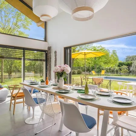 Prestige Piscine Climatisation Standing Lyon Ouest Villa *
