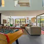 Villa Prestige Piscine Climatisation Standing Lyon Ouest Ecully