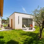 Prestige Piscine Climatisation Standing Lyon Ouest *